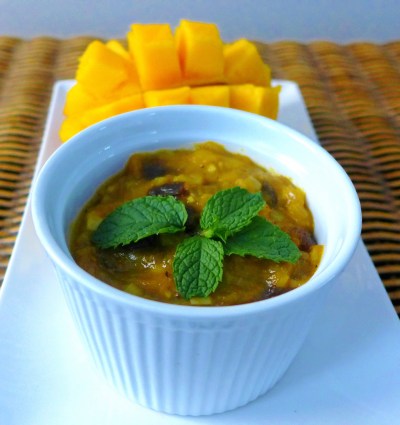 Paleo Mango Chutney - it's so simple!! Goes great with your Indian curries - The Urban Ecolife